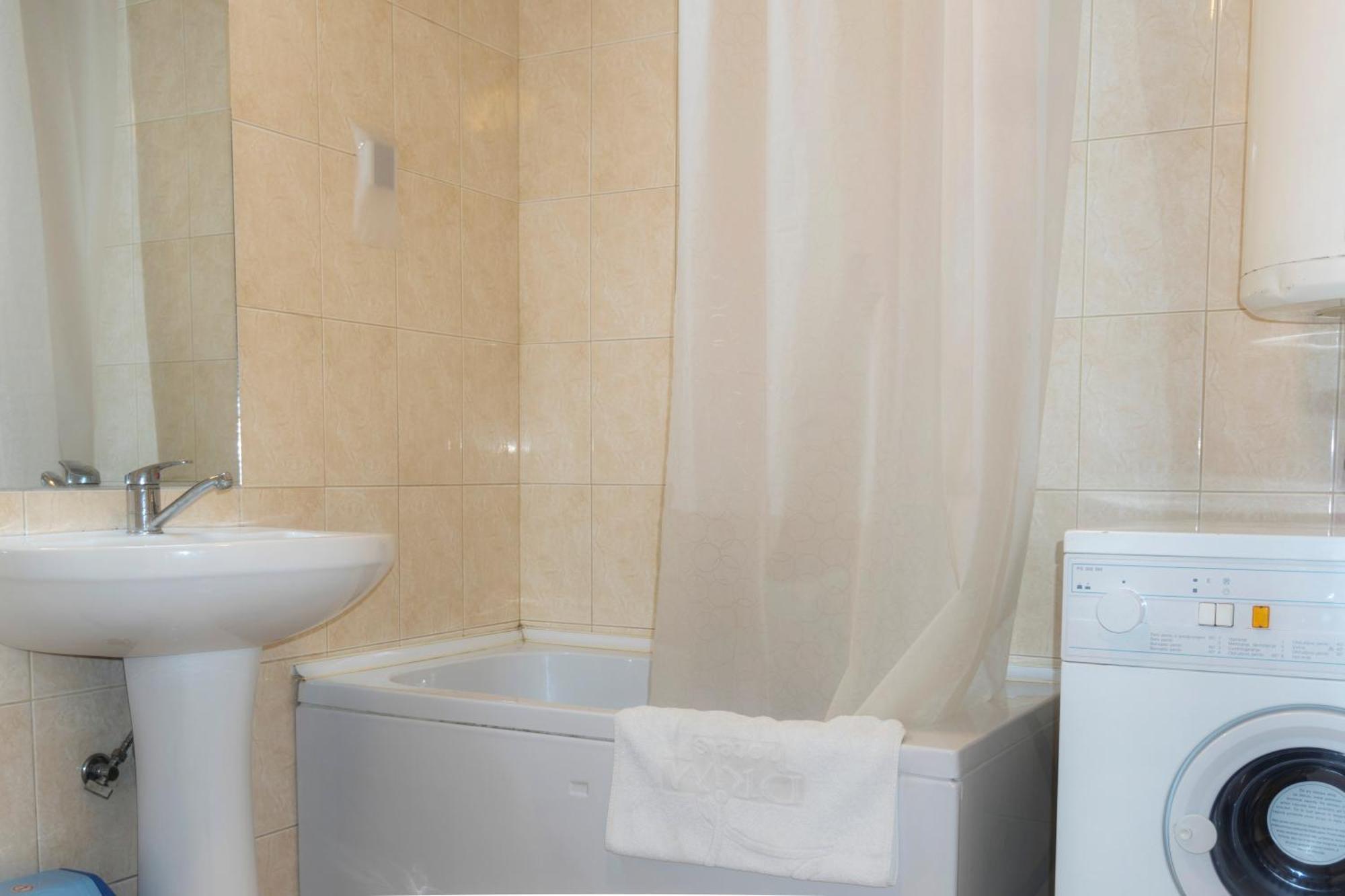 Two Bedroom Apartment Near Centre Ohrid Exteriör bild